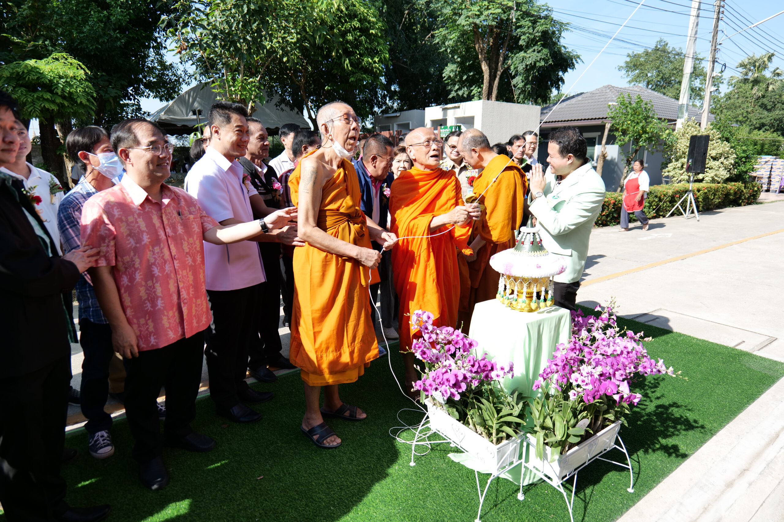 นครปฐม รพ.หลวงพ่อเปิ่น เปิดอาคารเพื่อการฟื้นฟูทางการแพทย์